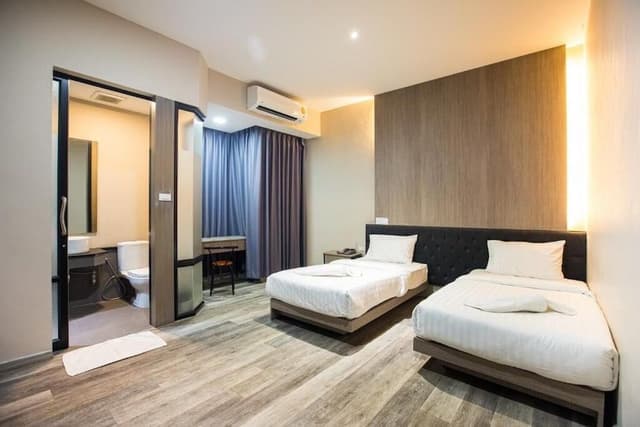 Superior Twin Room