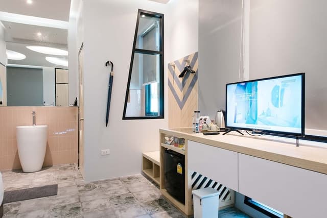 Deluxe Calathea Room