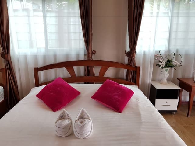 Deluxe Double Room, Non Smoking, Mountain View