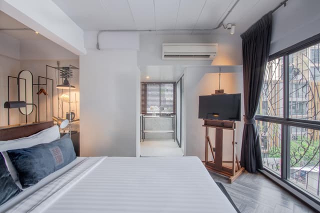 Superior King Room