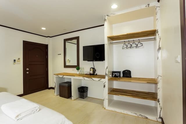 Room, 1 Bedroom, Non Smoking, Bathtub