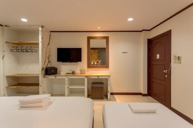 Triple Room, Non Smoking, Refrigerator