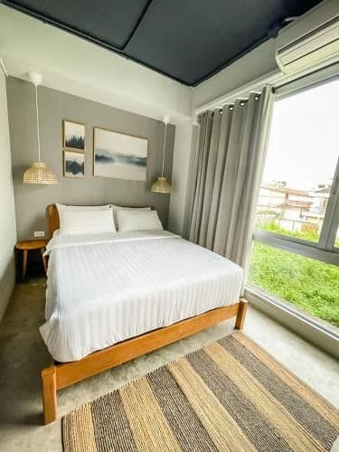 Queen Bedroom