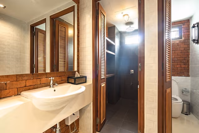 Triple Room with Shared Bathroom