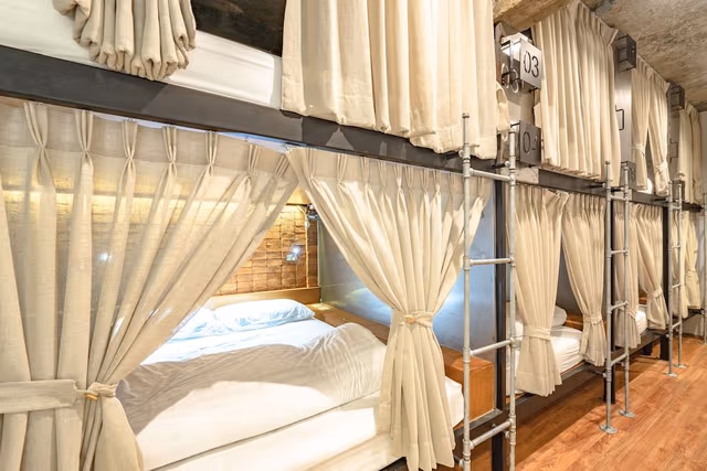 Signature Shared Dormitory, 1 Double Bed