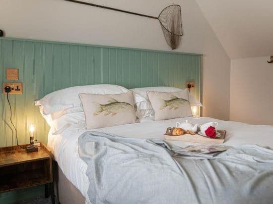 Suite (Mill House)