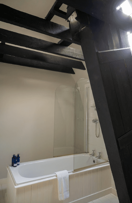 Suite (Mill House)