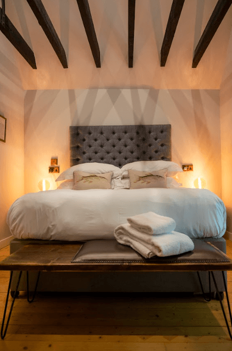 Suite (Mill House)