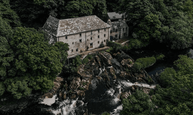 Suite (Mill House)
