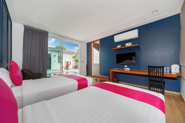 Four Bedrooms Pool Villa