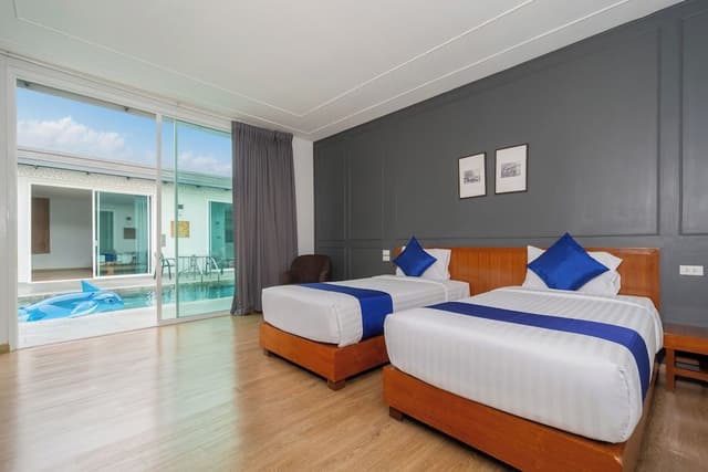 Four Bedrooms Pool Villa