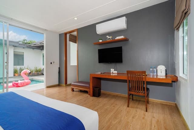 Four Bedrooms Pool Villa