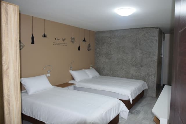 Triple Room
