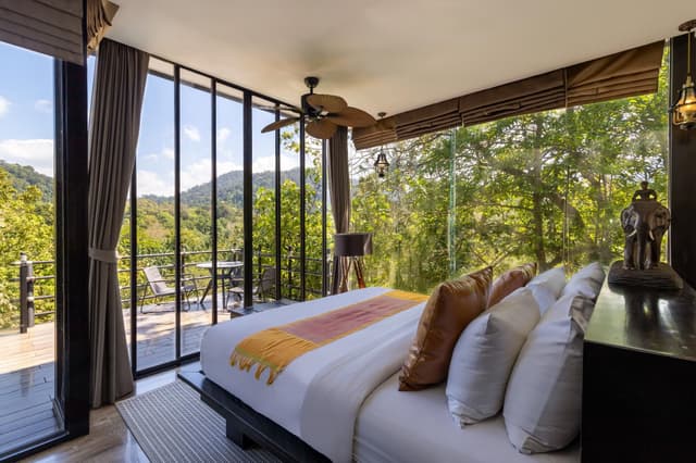 Jungle Lodge