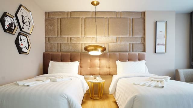 Premier Twin Room