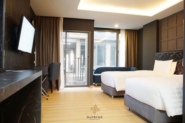 Premier Twin Room