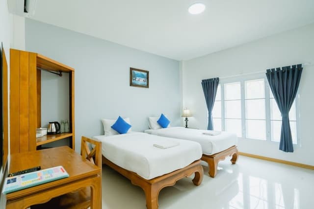 Standard Twin Room, Terrace, River View