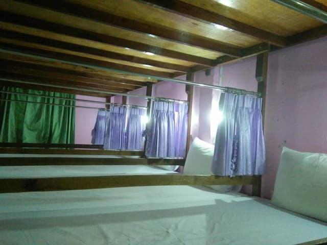 Mixed Dormitory Room