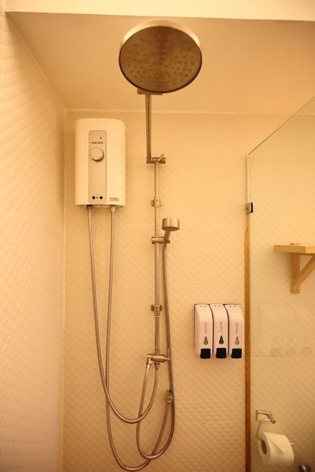 Basic Twin Room, Non Smoking, Mezzanine