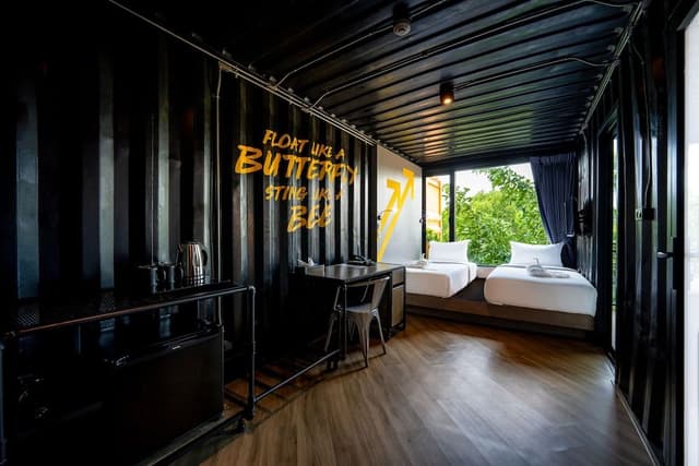 Standard Twin Room