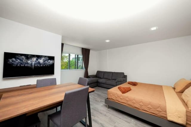 Deluxe Family 2-Bedrooms Apartment