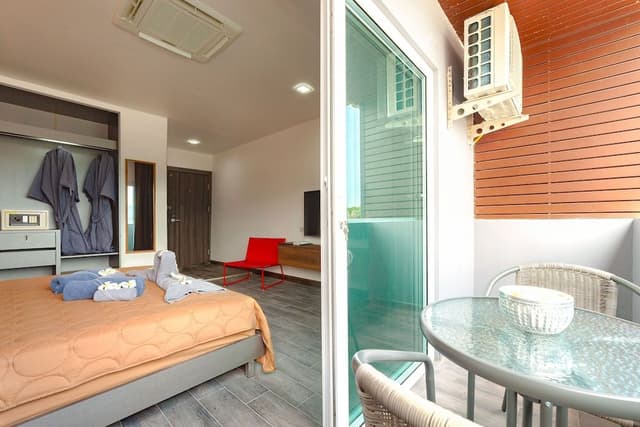 Deluxe Suite, 1 King Bed, Non Smoking
