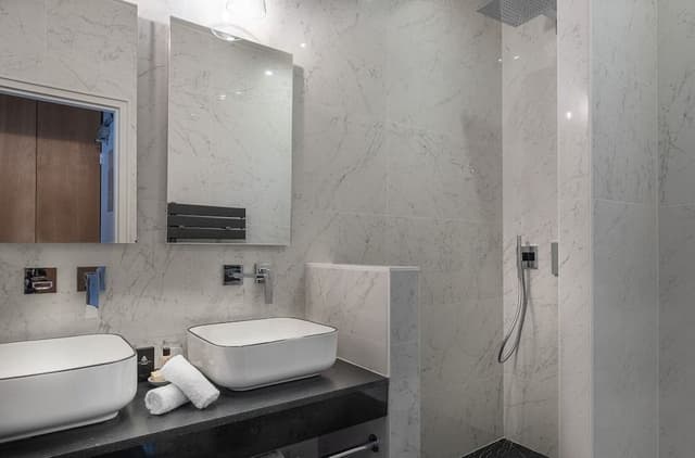Standard Double Room (Elegance)