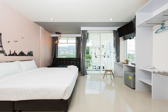 Suite with Balcony