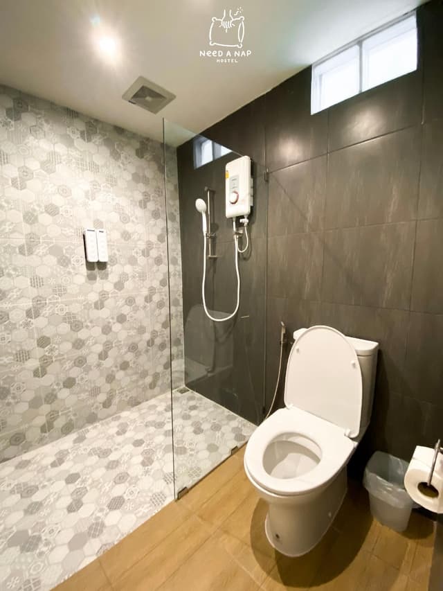 Triple Room with Private Bathroom