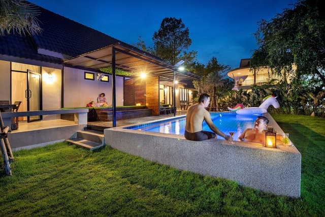 Family Villa Jacuzzi