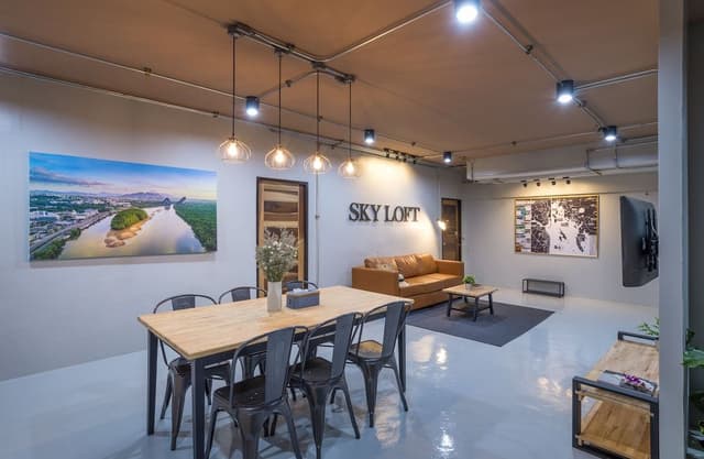 2 Bedrooms Apartment