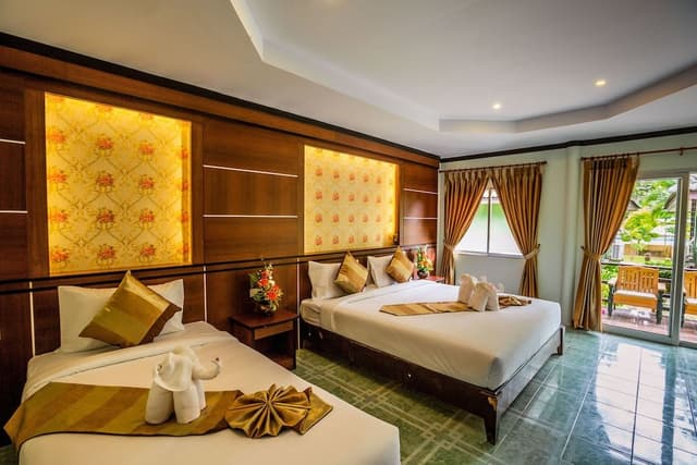 Deluxe Triple Room