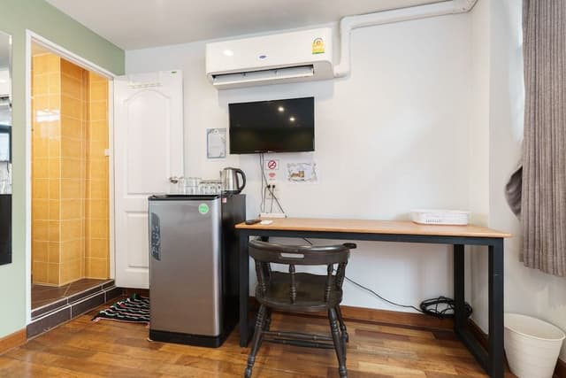 [A] Private Ensuit w. bathroom Soft bed and clean