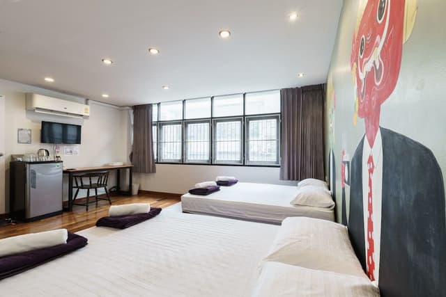 [A] Private Ensuit w. bathroom Soft bed and clean
