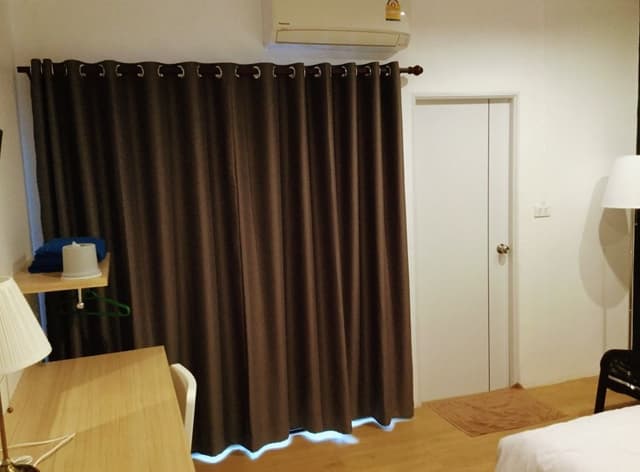 Basic Studio, 1 Queen Bed