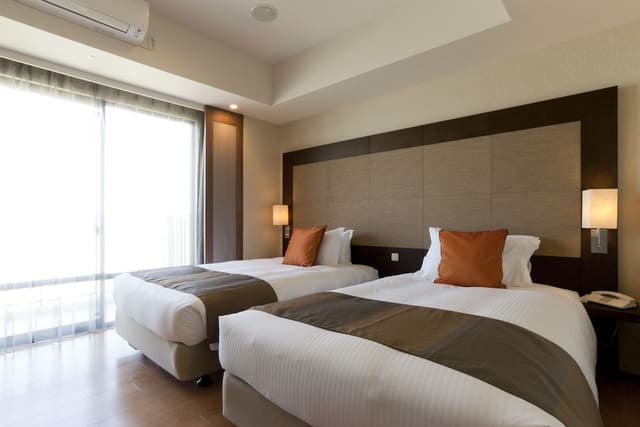 Corner suite, Non Smoking (4 Pax Use)