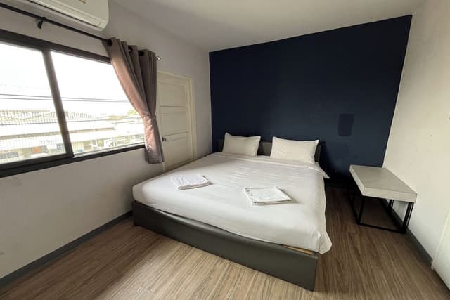 Double Room, 1 Queen Bed, Balcony
