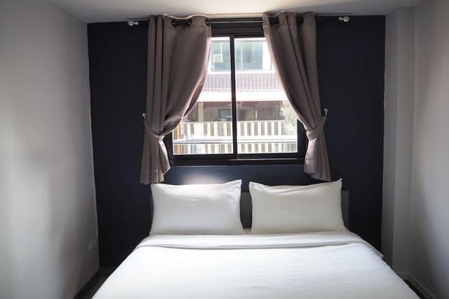Double Room, 1 Queen Bed