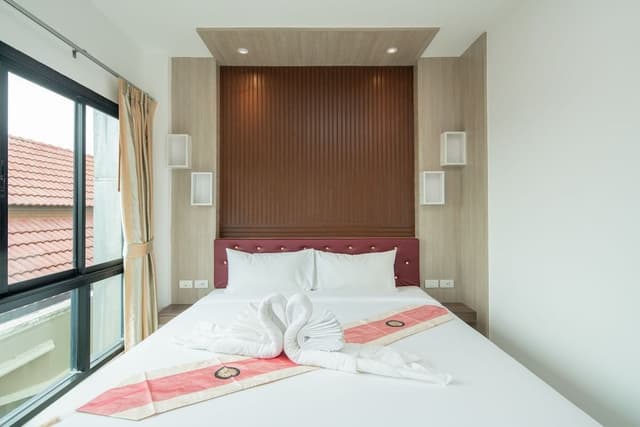 4 Connecting Rooms for 8