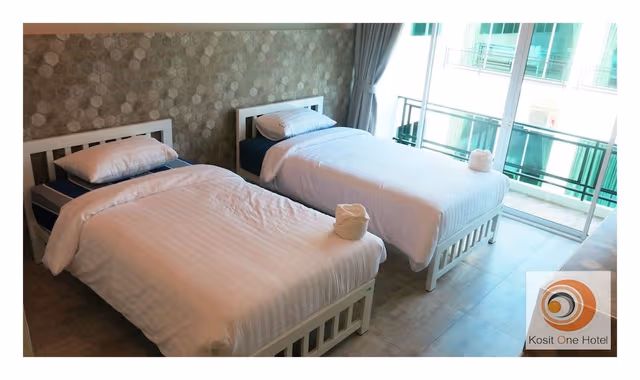 Superior Twin Room with Balcony