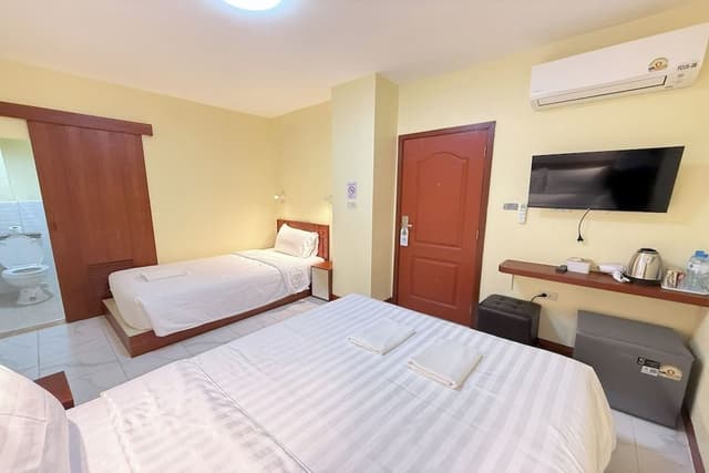 Superior Triple Room, No Windows