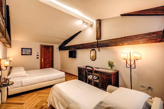 Triple Room