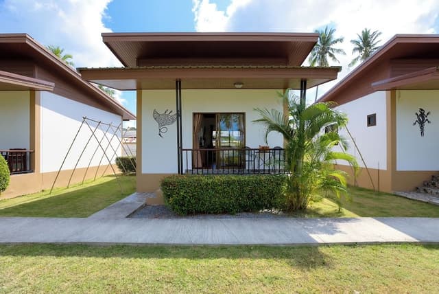 Family Room, 2 Queen Beds, Kitchenette, Resort View