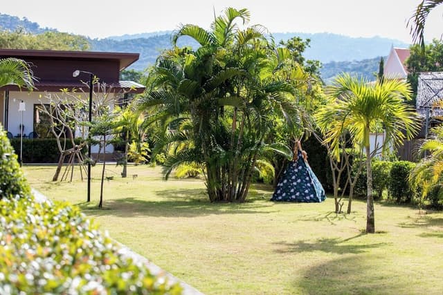 Family Room, 2 Queen Beds, Kitchenette, Resort View