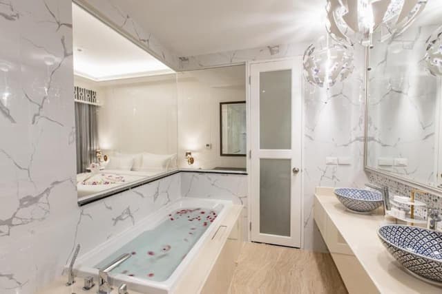 Suite, 2 Bedrooms