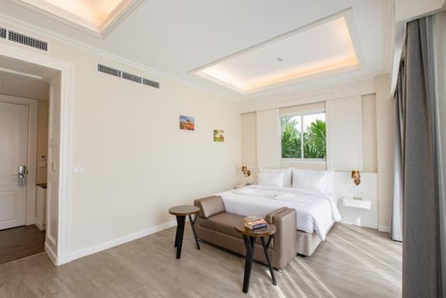 Premier Room, 1 King Bed