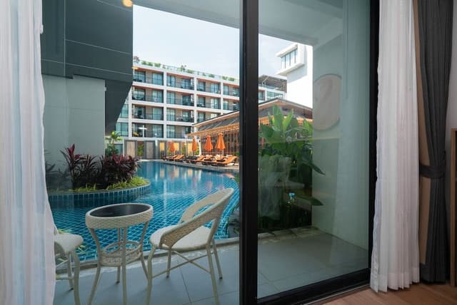 Superior Pool Access