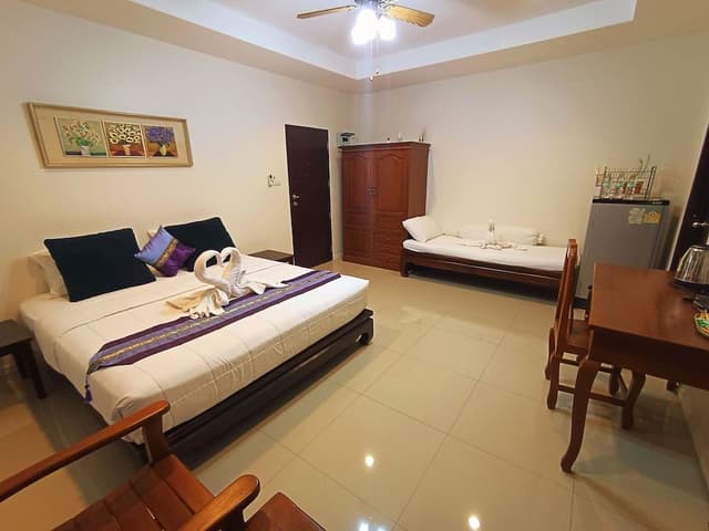 Standard Room, 1 King Bed, Non Smoking