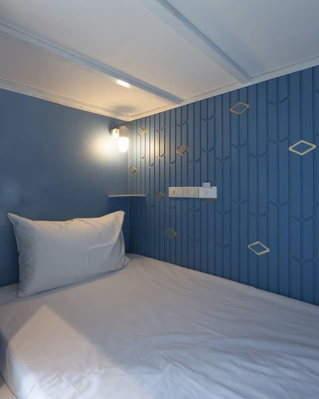 Bed in 8-Bed Mixed Dormitory Room