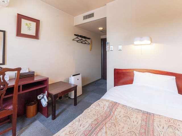 Single Room, Smoking (B)